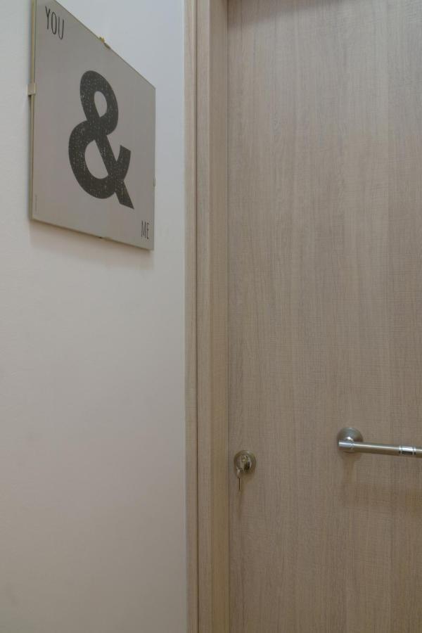 You & Me Cozy Apartments By Zain Atenas Exterior foto